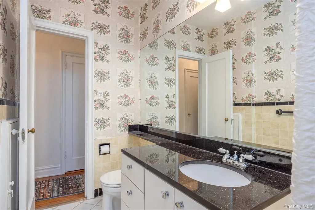 25 Parkview Avenue Bronxville NY 10708