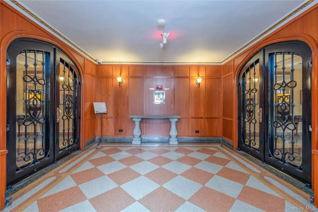25 Parkview Avenue Bronxville NY 10708