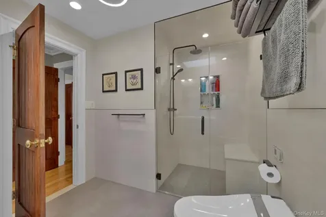 83 Maple Brook Road Tuxedo Park NY 10987