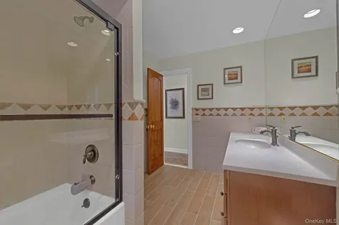 83 Maple Brook Road Tuxedo Park NY 10987