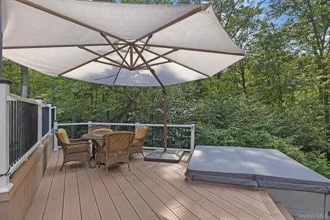 83 Maple Brook Road Tuxedo Park NY 10987