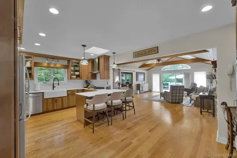 83 Maple Brook Road Tuxedo Park NY 10987