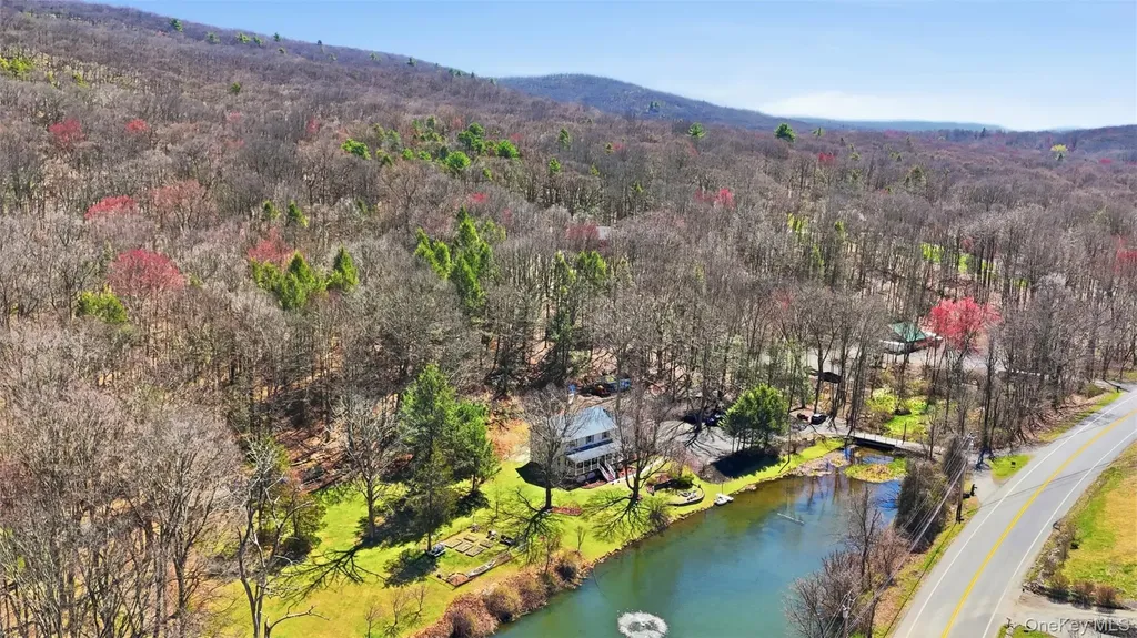 1285 Lakes Road Monroe NY 10950