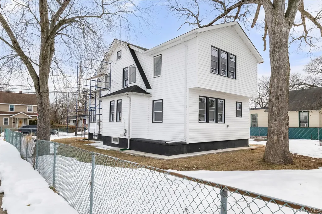 67 Ellison Avenue Freeport NY 11520
