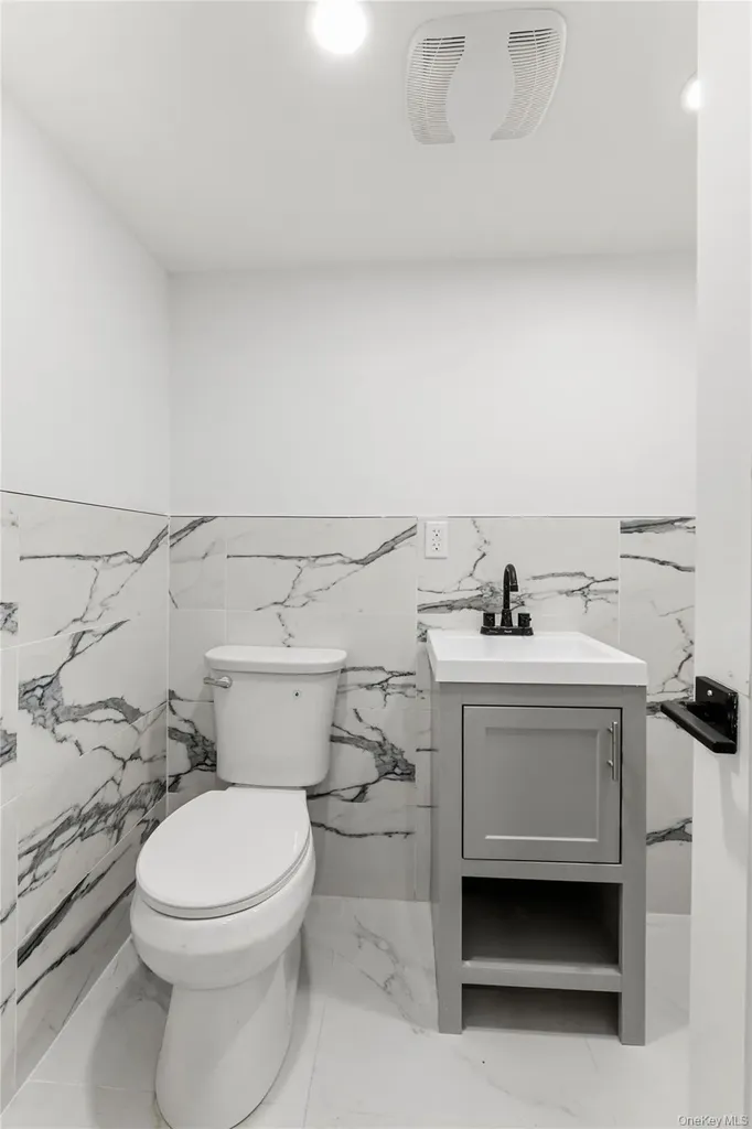 67 Ellison Avenue Freeport NY 11520