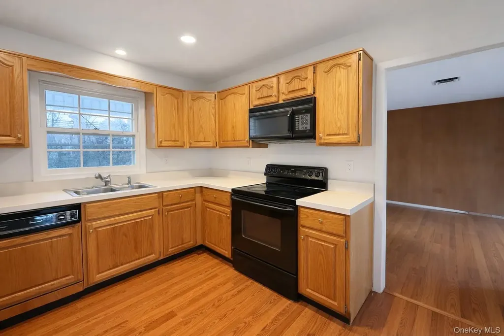 363 Oxhead Road Stony Brook NY 11790