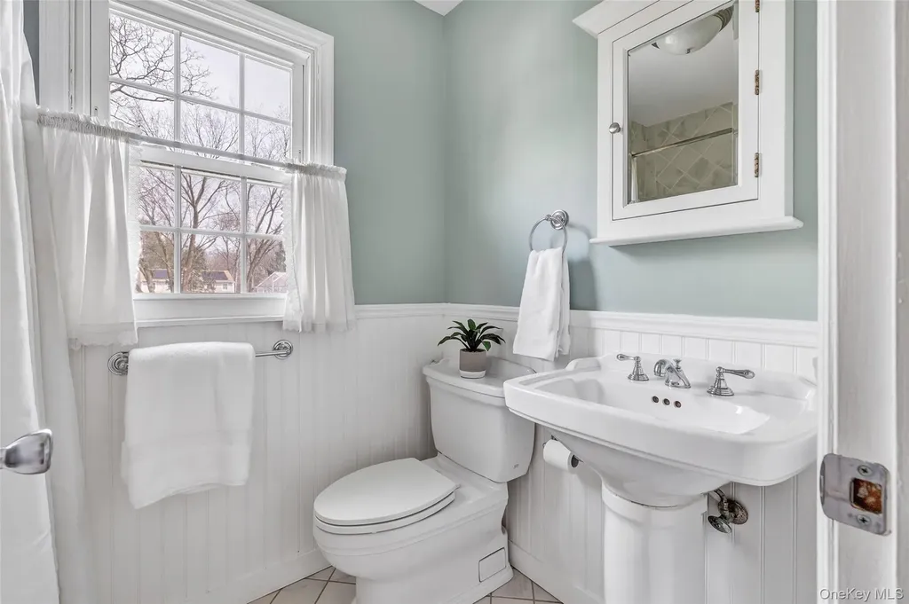 15 Brookside Lane Harrison NY 10528