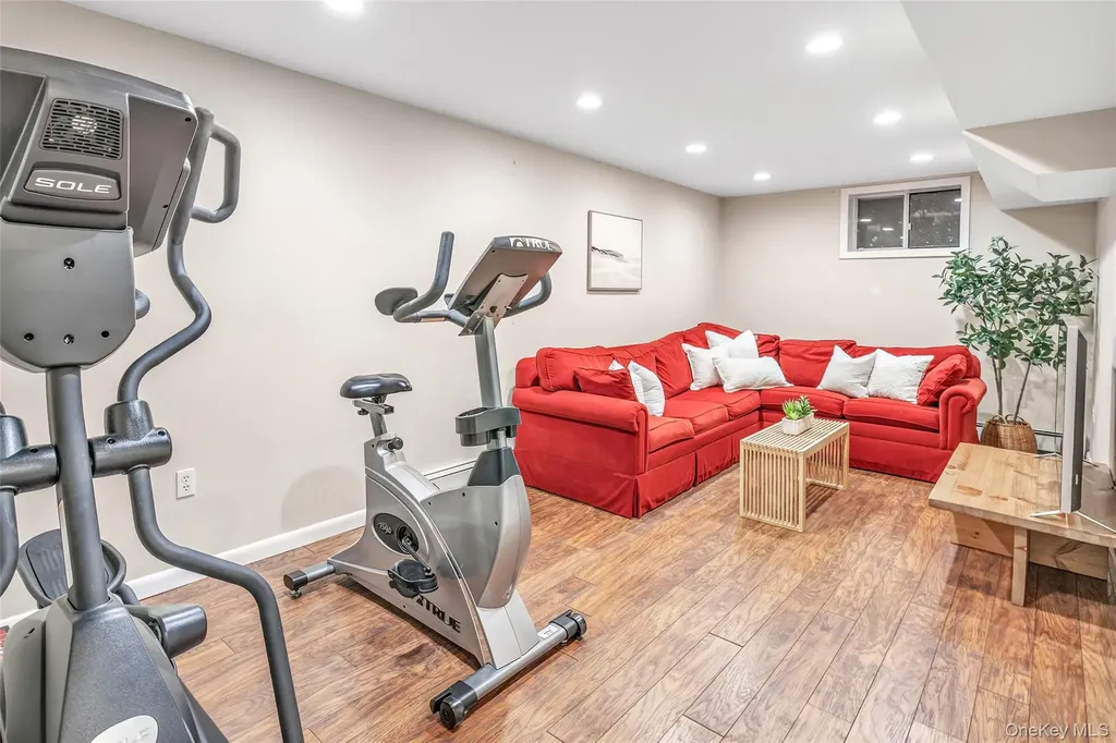 15 Brookside Lane Harrison NY 10528