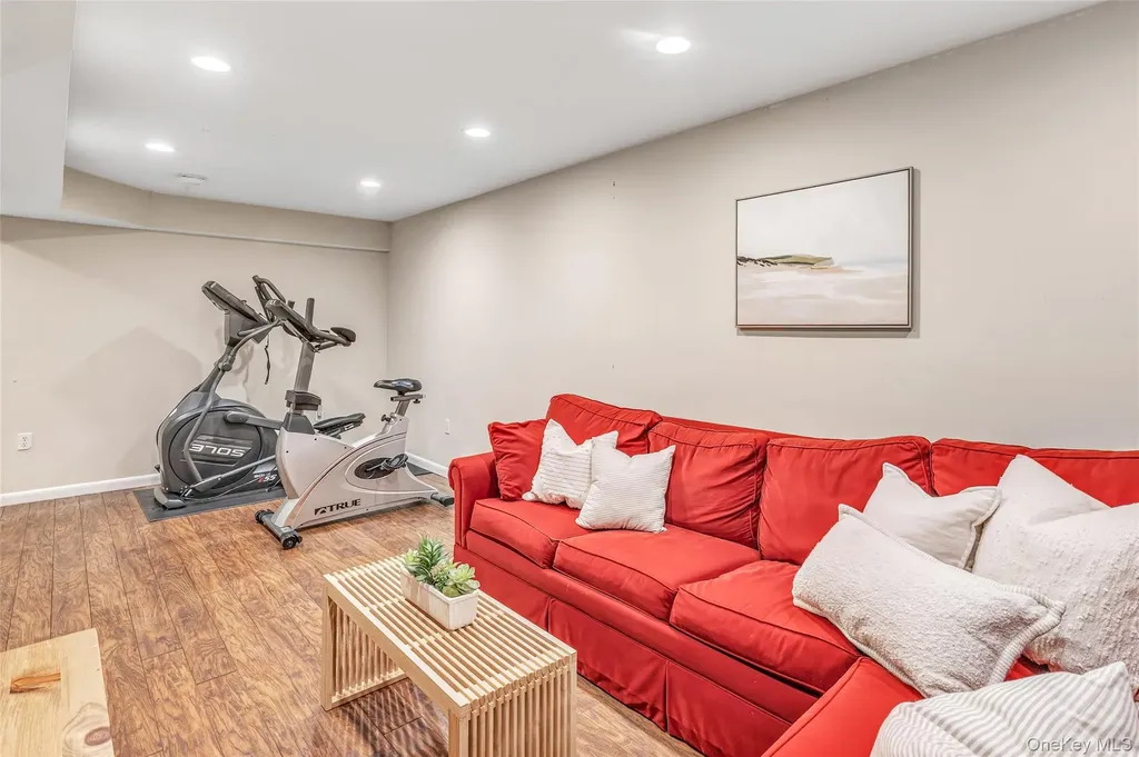 15 Brookside Lane Harrison NY 10528