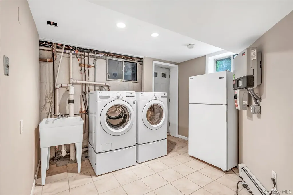 15 Brookside Lane Harrison NY 10528