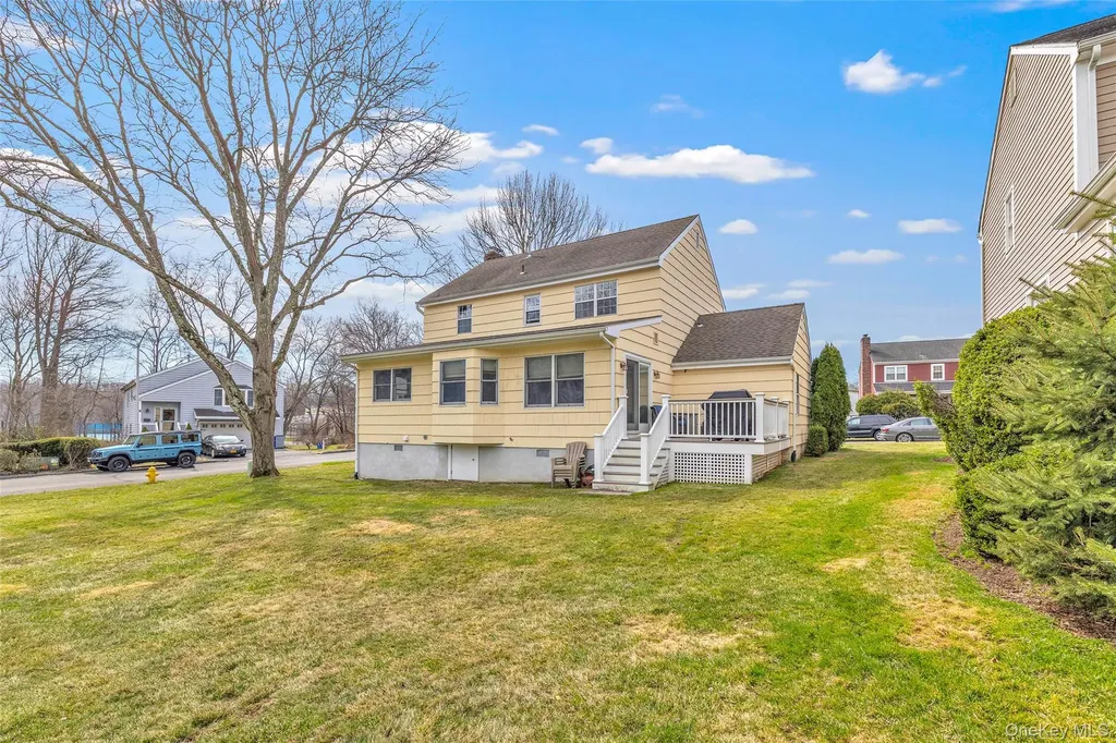 15 Brookside Lane Harrison NY 10528