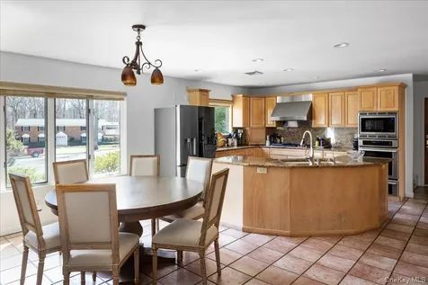 90 Belvedere Drive Syosset NY 11791