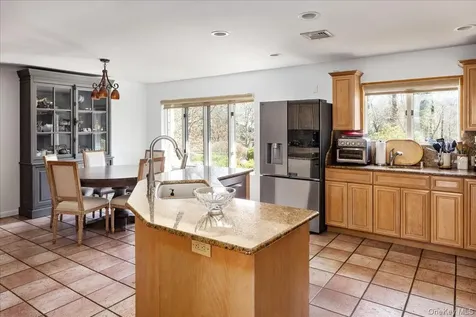 90 Belvedere Drive Syosset NY 11791