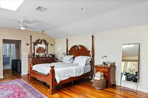 90 Belvedere Drive Syosset NY 11791