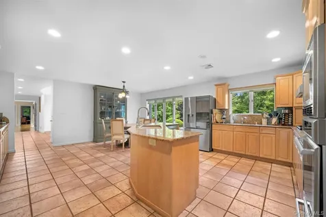 90 Belvedere Drive Syosset NY 11791