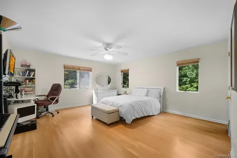 90 Belvedere Drive Syosset NY 11791