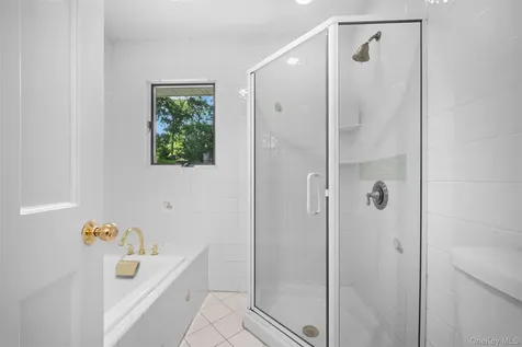90 Belvedere Drive Syosset NY 11791