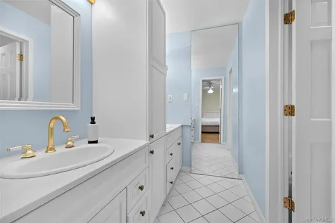 90 Belvedere Drive Syosset NY 11791