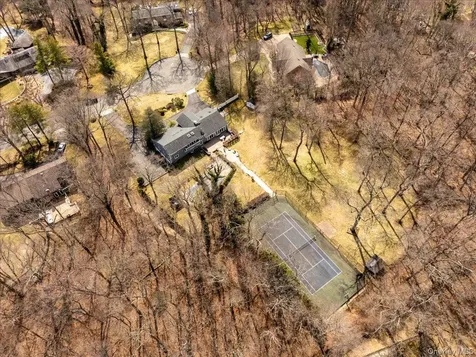 90 Belvedere Drive Syosset NY 11791