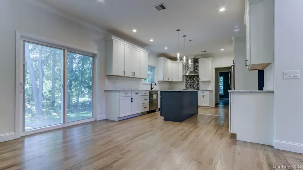Tbb Forest Avenue Nesconset NY 11767