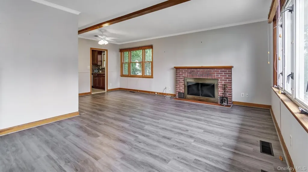 11 Nova Road Bayville NY 11709