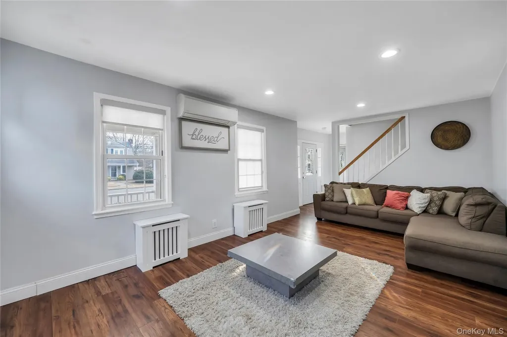 655 Joy Boulevard Baldwin NY 11510