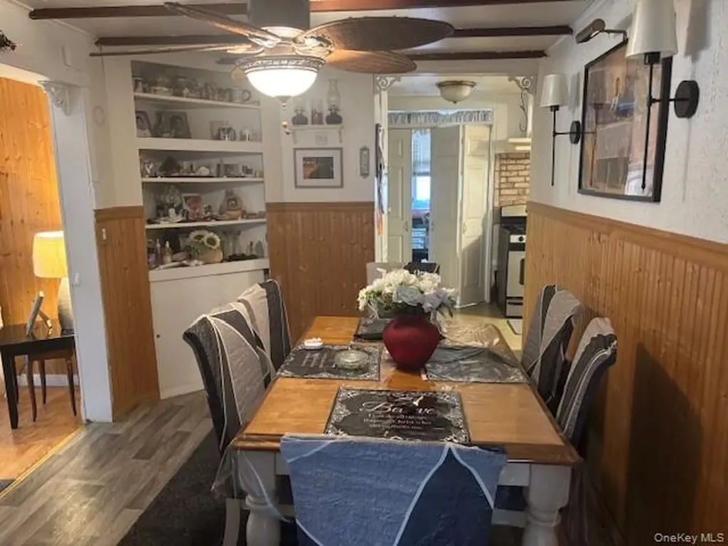 112 Priscilla Avenue Riverhead NY 11901