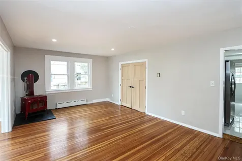 24 High Street Locust Valley NY 11560