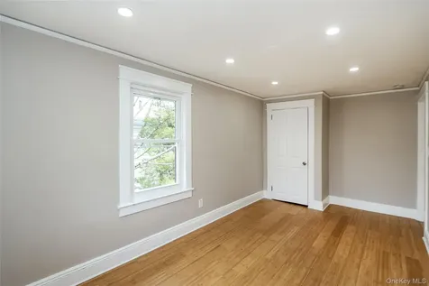 24 High Street Locust Valley NY 11560