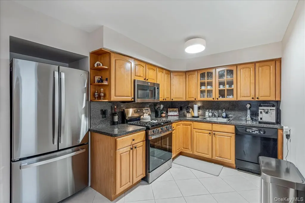 196-52 45th Drive Flushing NY 11358