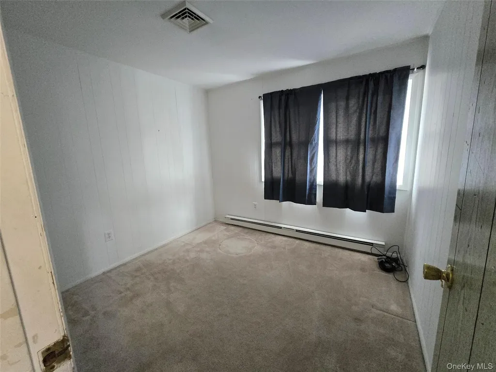 27 Peter Way Kiamesha Lake NY 12751