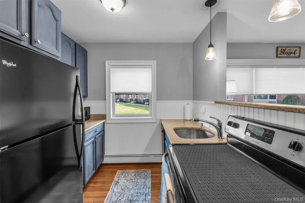 4 Rose Street Oceanside NY 11572