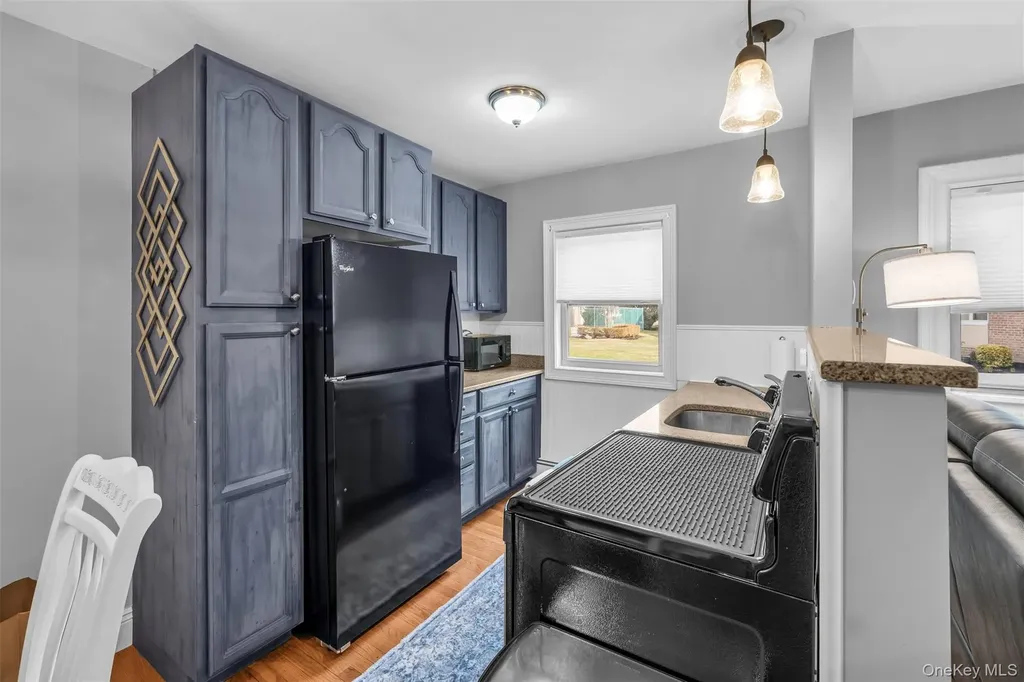 4 Rose Street Oceanside NY 11572