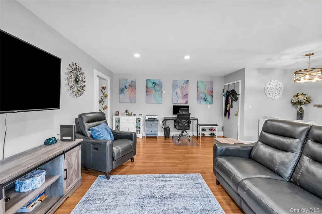 4 Rose Street Oceanside NY 11572