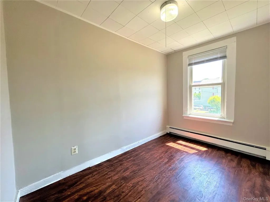 83 Albany Street Poughkeepsie NY 12601