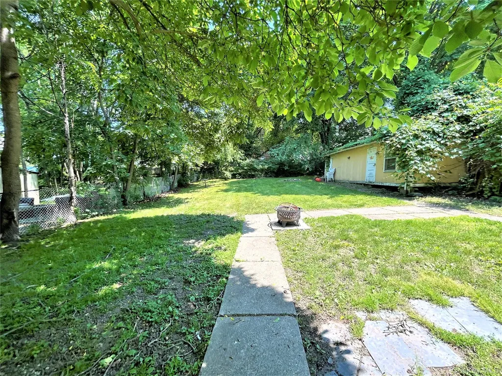 83 Albany Street Poughkeepsie NY 12601