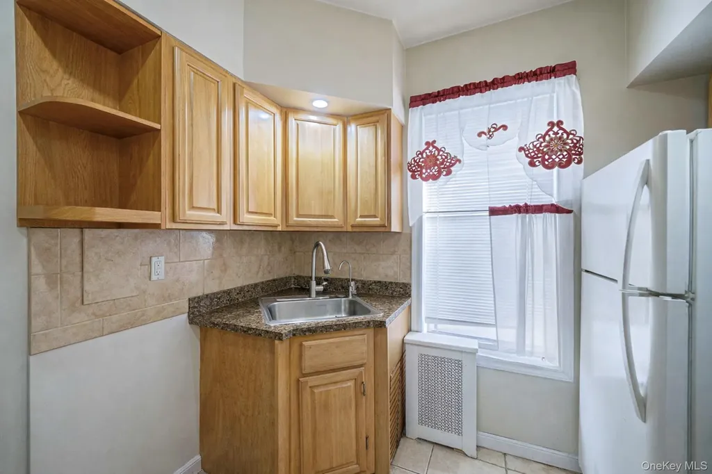 281 E 57th Street Brooklyn NY 11203