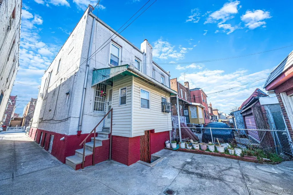 281 E 57th Street Brooklyn NY 11203