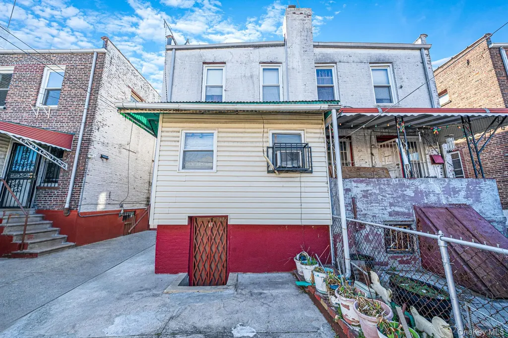 281 E 57th Street Brooklyn NY 11203
