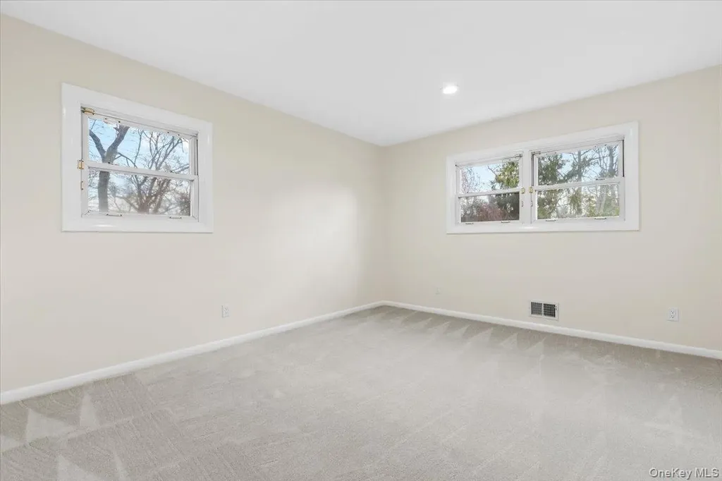 16 Dell Drive Eastchester NY 10709