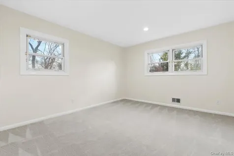 16 Dell Drive Eastchester NY 10709