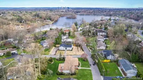 16 Dell Drive Eastchester NY 10709
