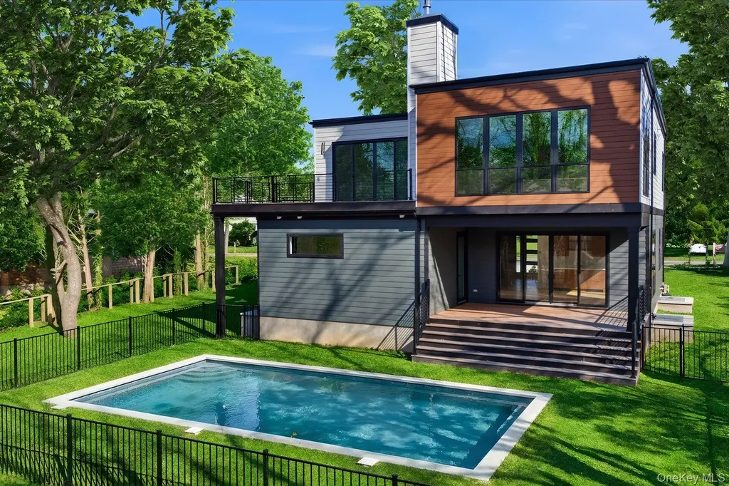 600 Glenn Road Southold NY 11971