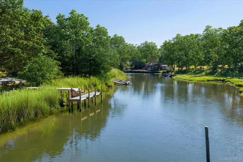 600 Glenn Road Southold NY 11971