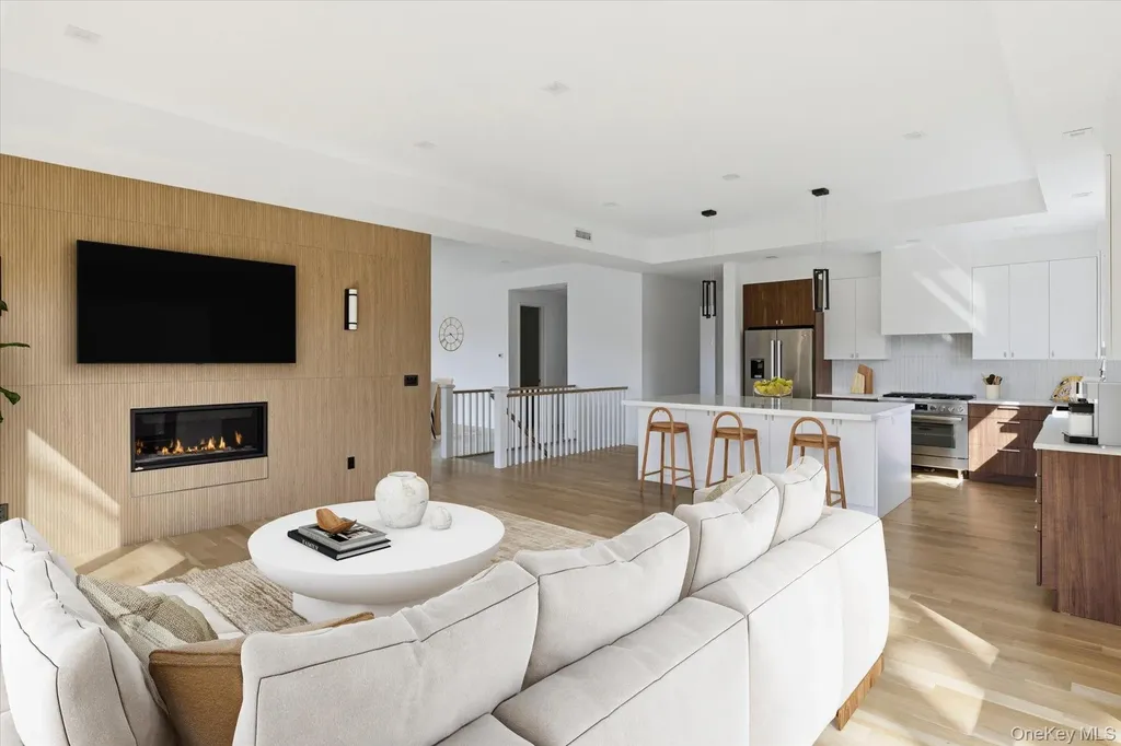 600 Glenn Road Southold NY 11971