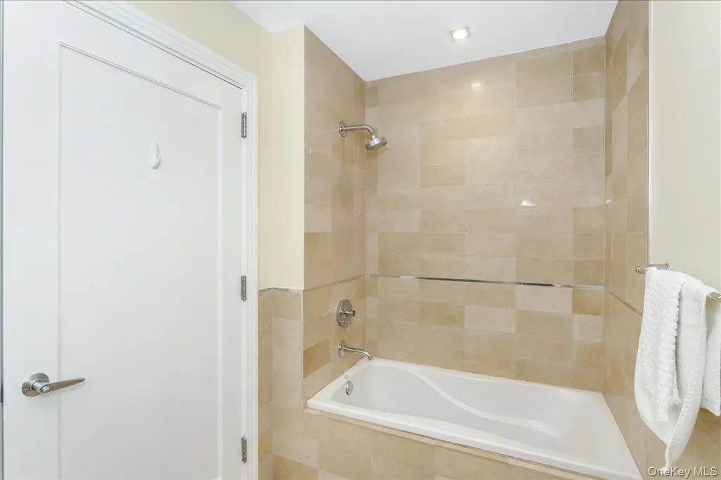 6405 Yellowstone Boulevard Forest Hills NY 11375
