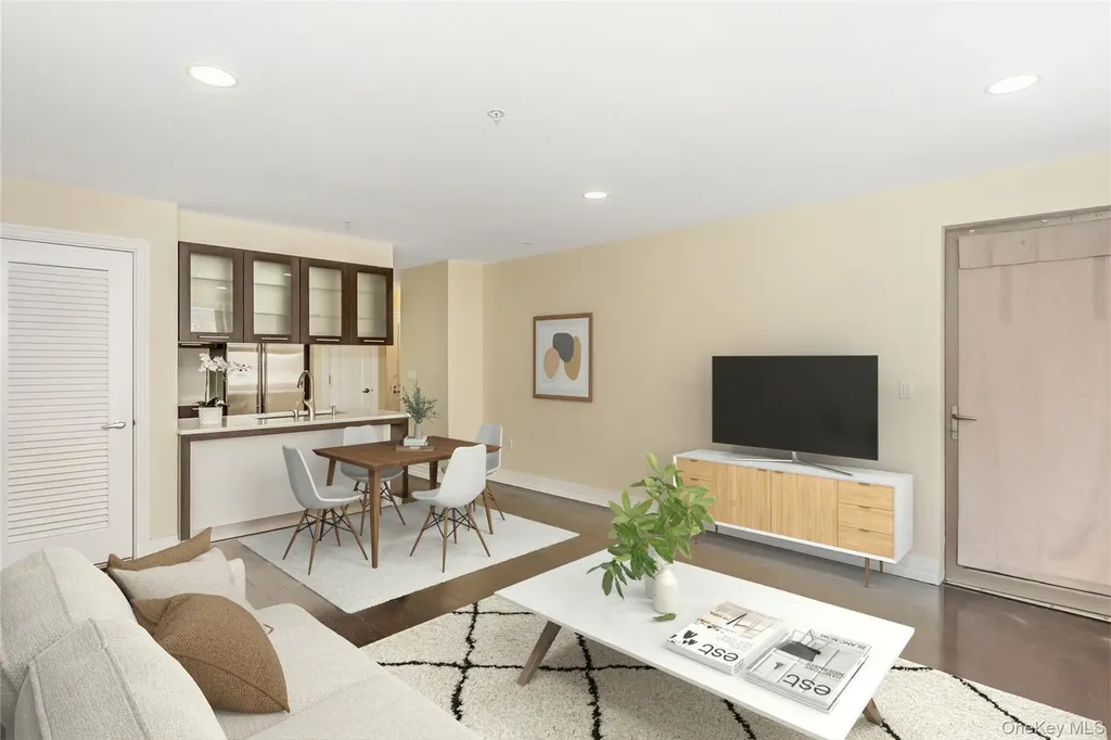 6405 Yellowstone Boulevard Forest Hills NY 11375