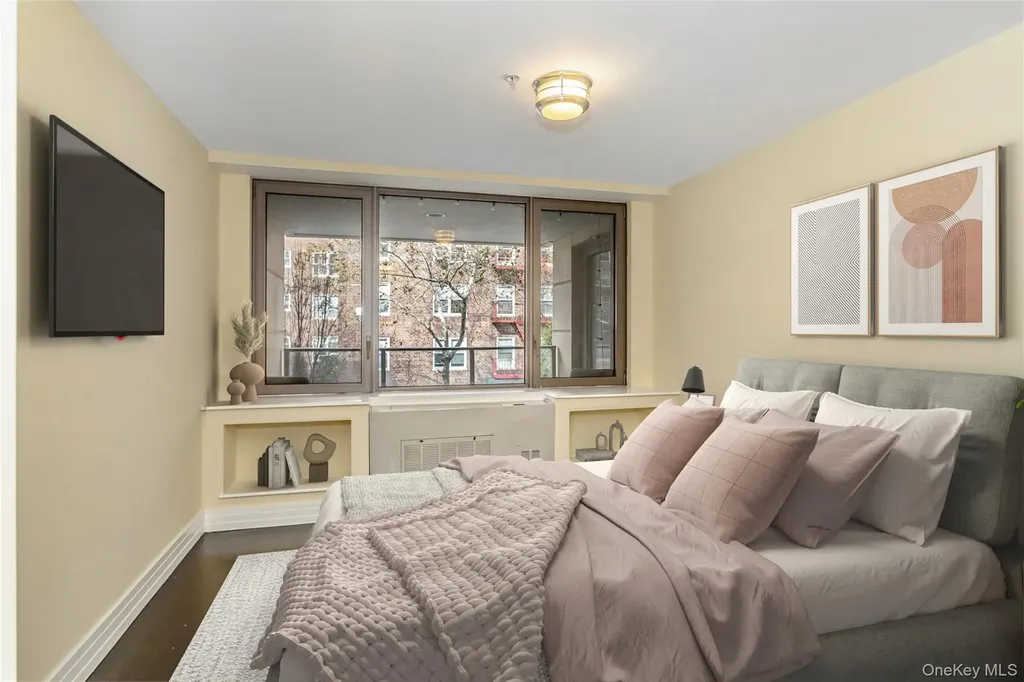 6405 Yellowstone Boulevard Forest Hills NY 11375