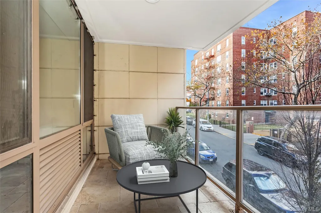 6405 Yellowstone Boulevard Forest Hills NY 11375