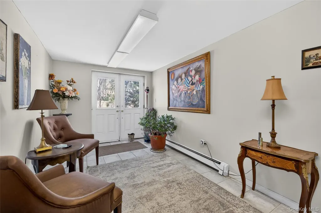 7 Bluebird Lane Huntington NY 11743